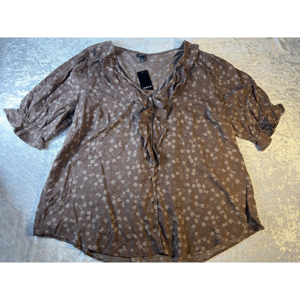 Torrid Womens 1 1X 14-16 Brown Floral Ruffle Smocked Blouse Top NWT